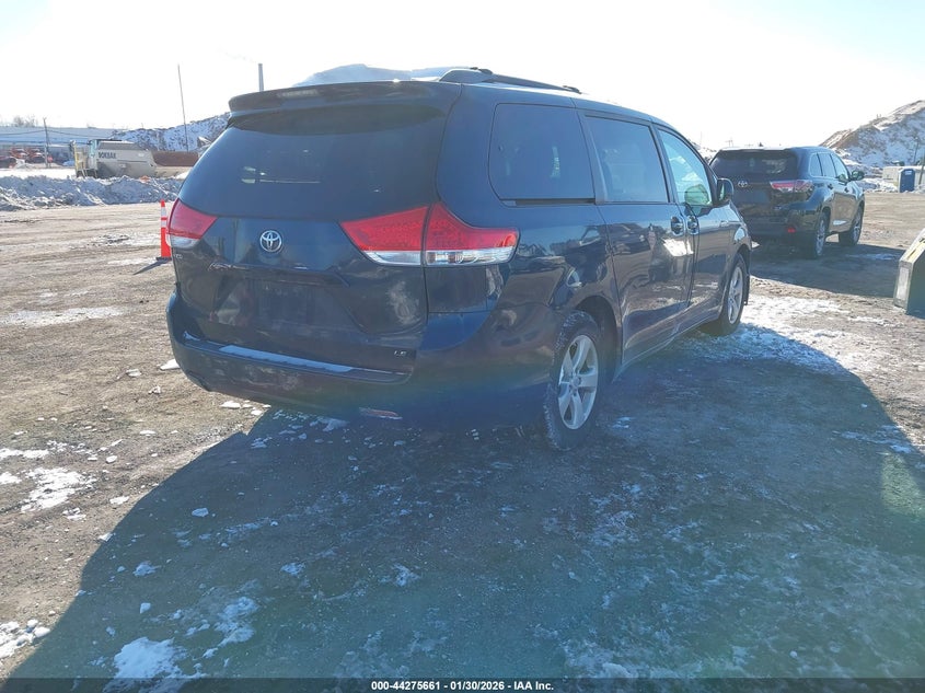 2011 Toyota Sienna Le V6