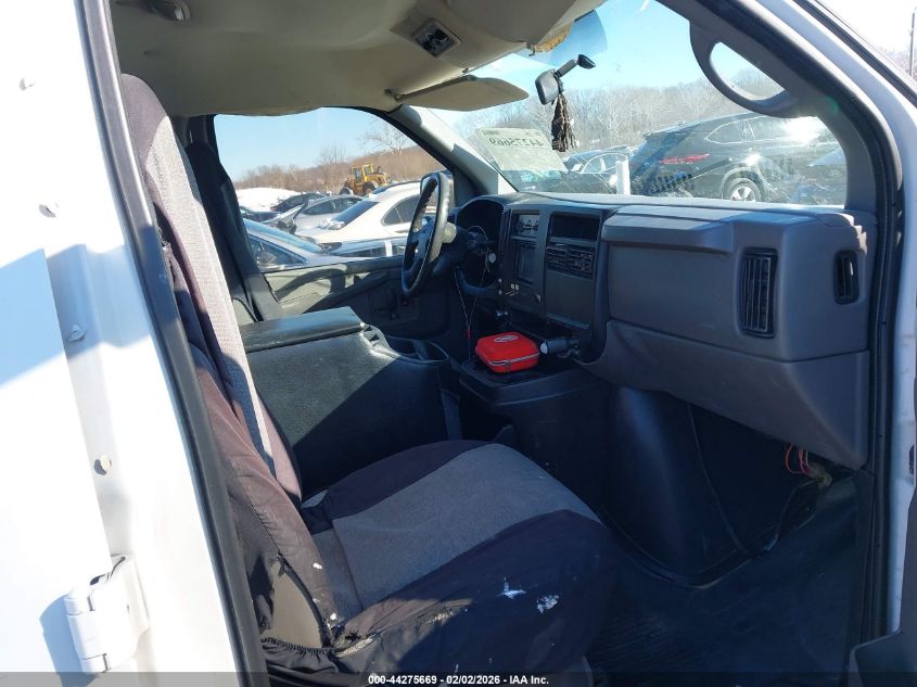 2007 GMC Savana Work Van