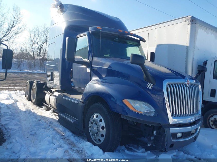 2019 INTERNATIONAL LT