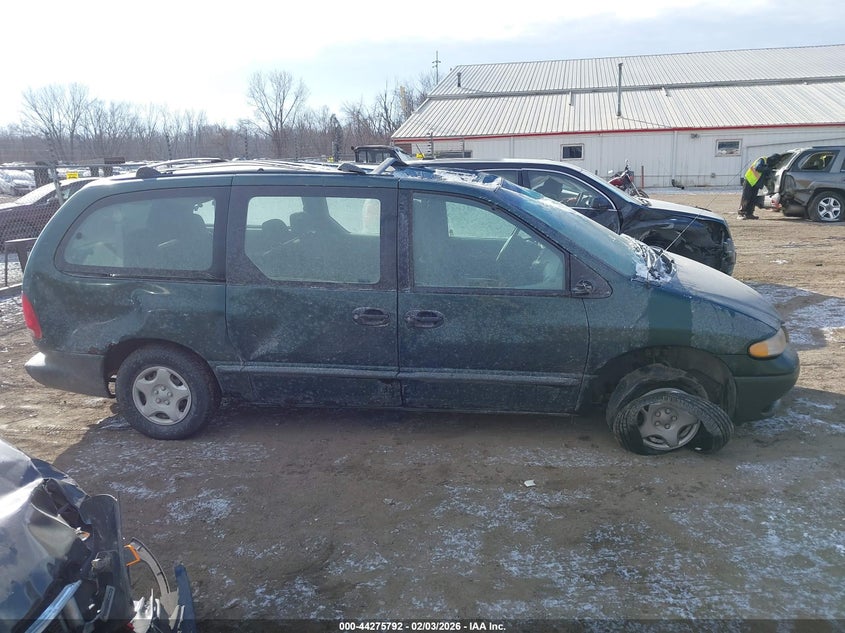 1999 Dodge Grand Caravan VIN: 2B4GP24GXXR226234 Lot: 44275792