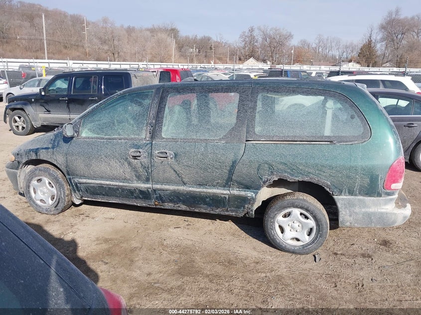 1999 Dodge Grand Caravan VIN: 2B4GP24GXXR226234 Lot: 44275792
