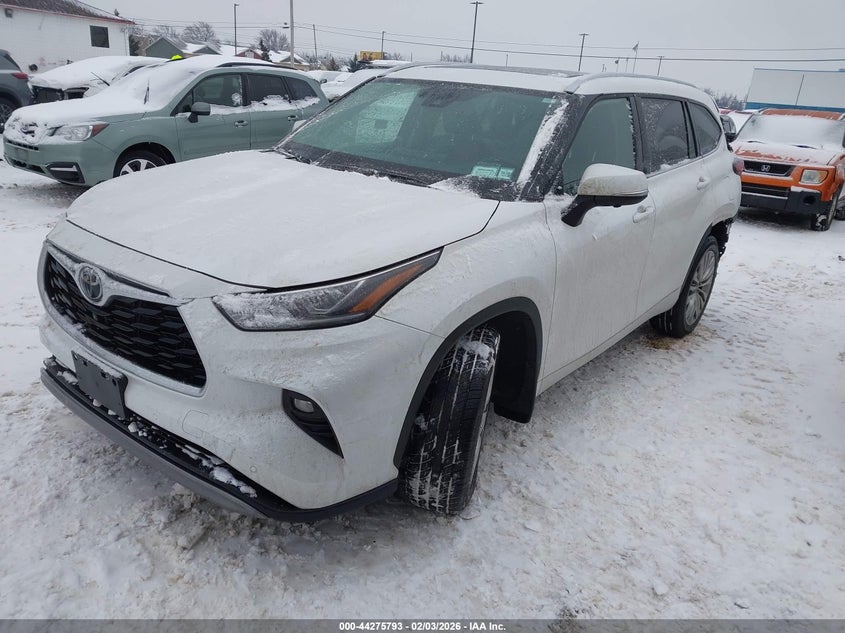 2024 Toyota Highlander Platinum
