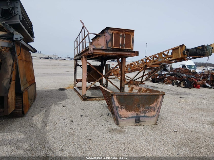 2000 * AMERICAN EAGLE STACKER 836-435 auction photo 1