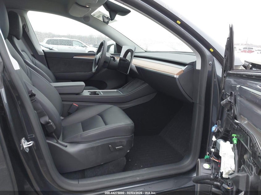 2024 Tesla Model Y Long Range Dual Motor All-Wheel Drive