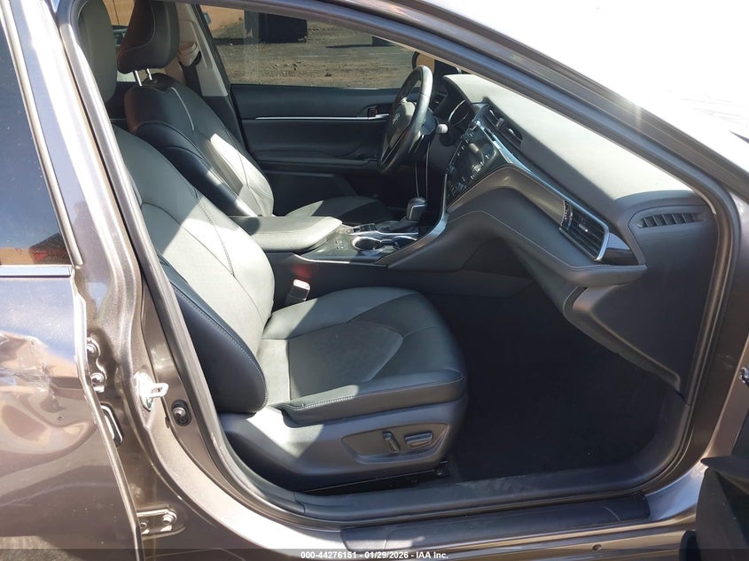 2020 Toyota Camry Xse Awd