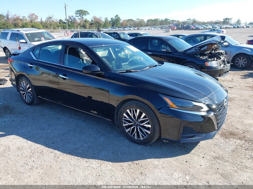 2023 Nissan Altima Sv Fwd