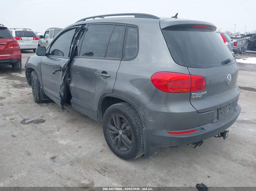 2016 Volkswagen Tiguan S