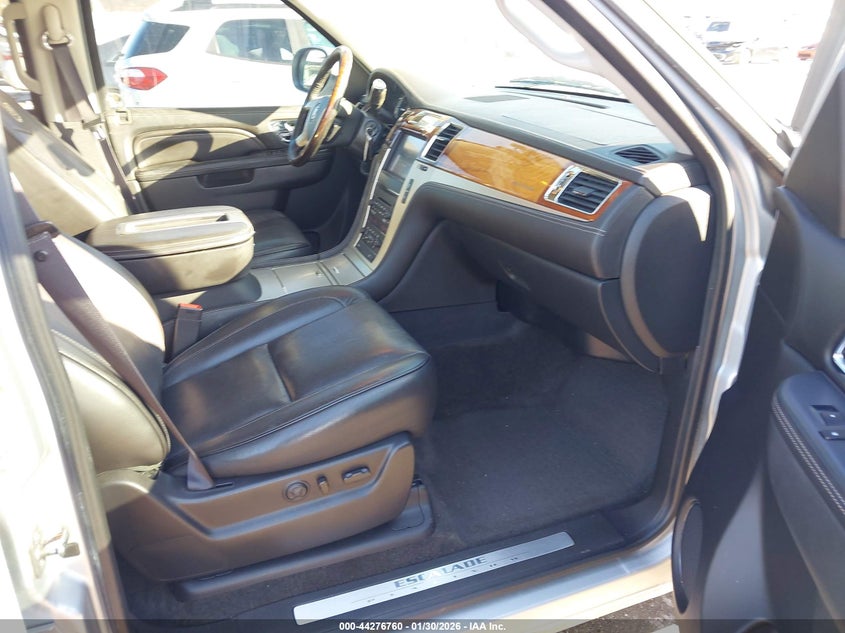 2012 Cadillac Escalade Platinum Edition