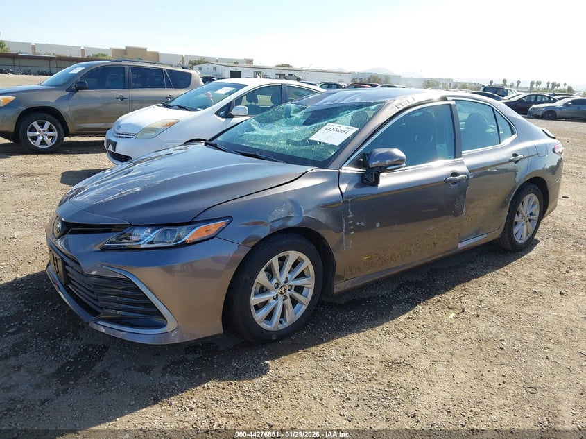 2024 Toyota Camry Le