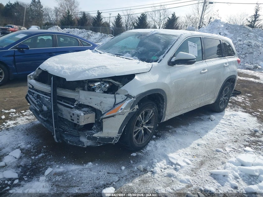 2018 Toyota Highlander Le