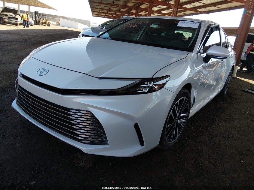 2025 Toyota Camry Xle