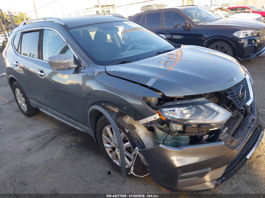 2018 Nissan Rogue Sv
