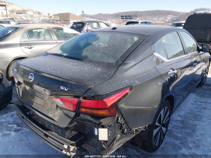 2022 Nissan Altima Sv Fwd