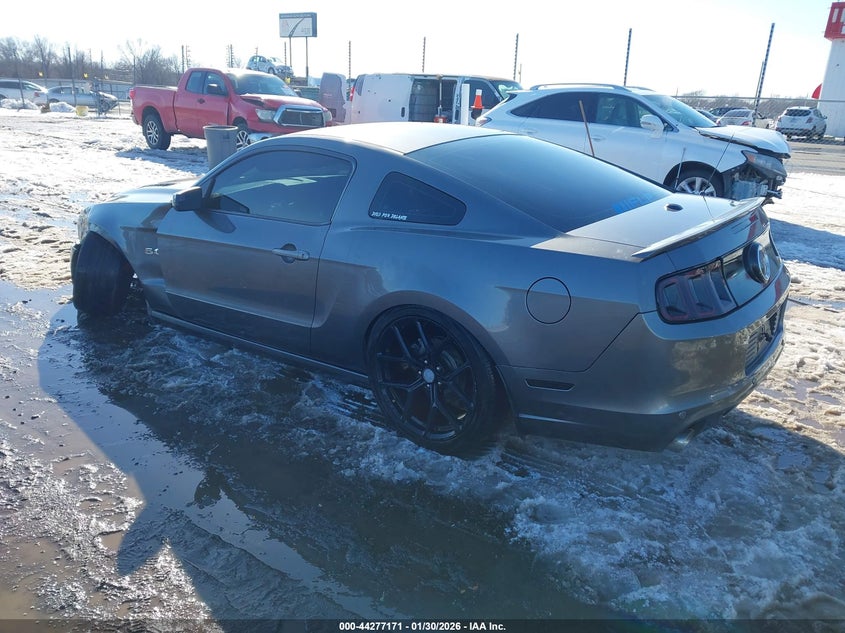 2013 Ford Mustang Gt Premium