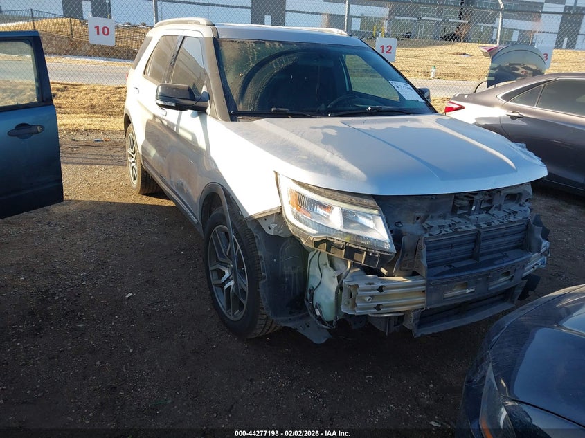 2017 Ford Explorer Xlt