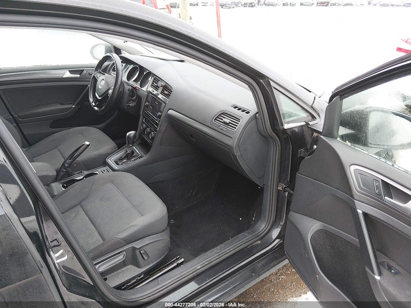 2019 Volkswagen Golf Sportwagen 1.8T S