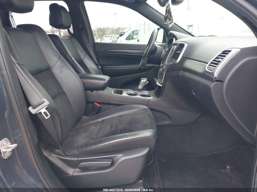 VIN 1C4RJFAG9JC190478 2018 JEEP GRAND CHEROKEE ALTITUDE 4X4