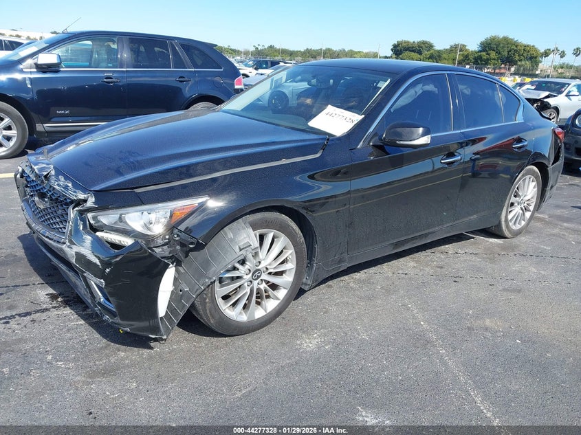2021 Infiniti Q50 Luxe