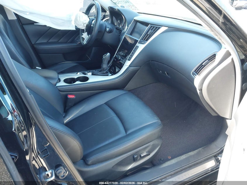 2021 Infiniti Q50 Luxe