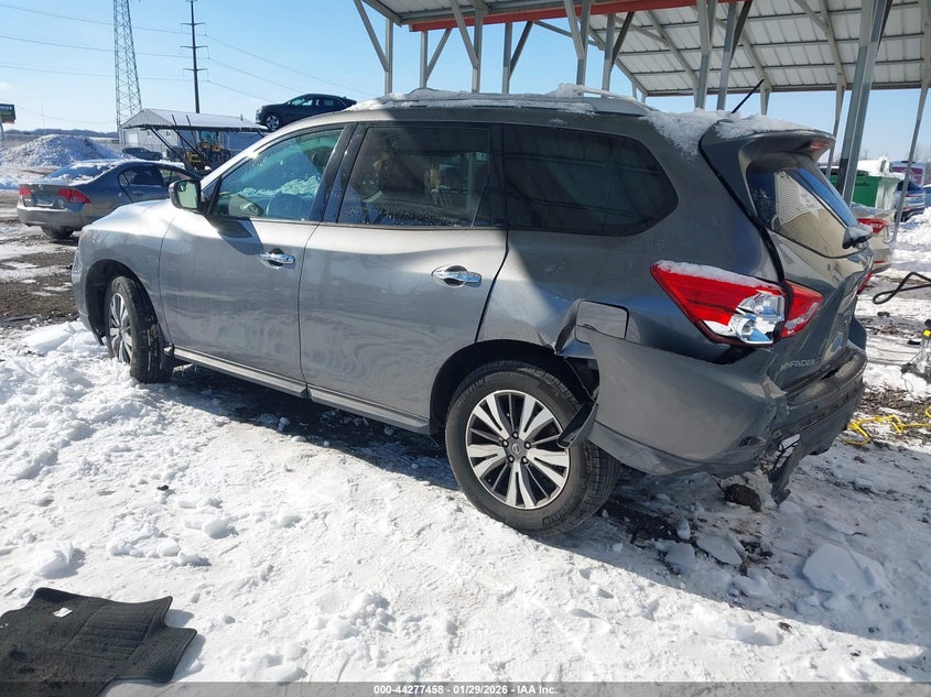 2017 Nissan Pathfinder Sv