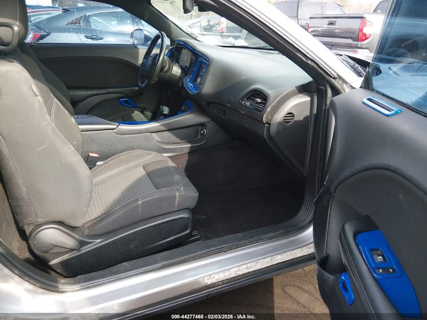 2018 Dodge Challenger Sxt