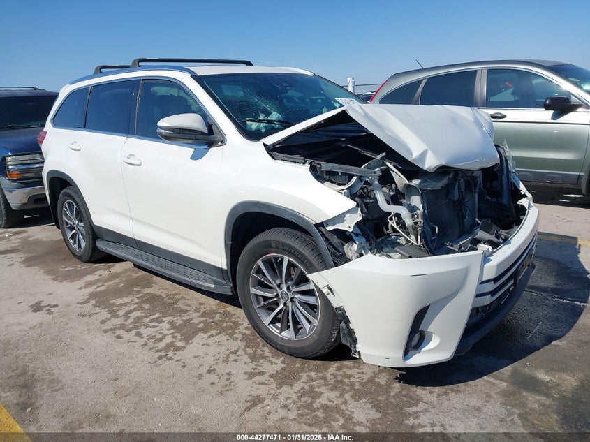 2019 Toyota Highlander Xle