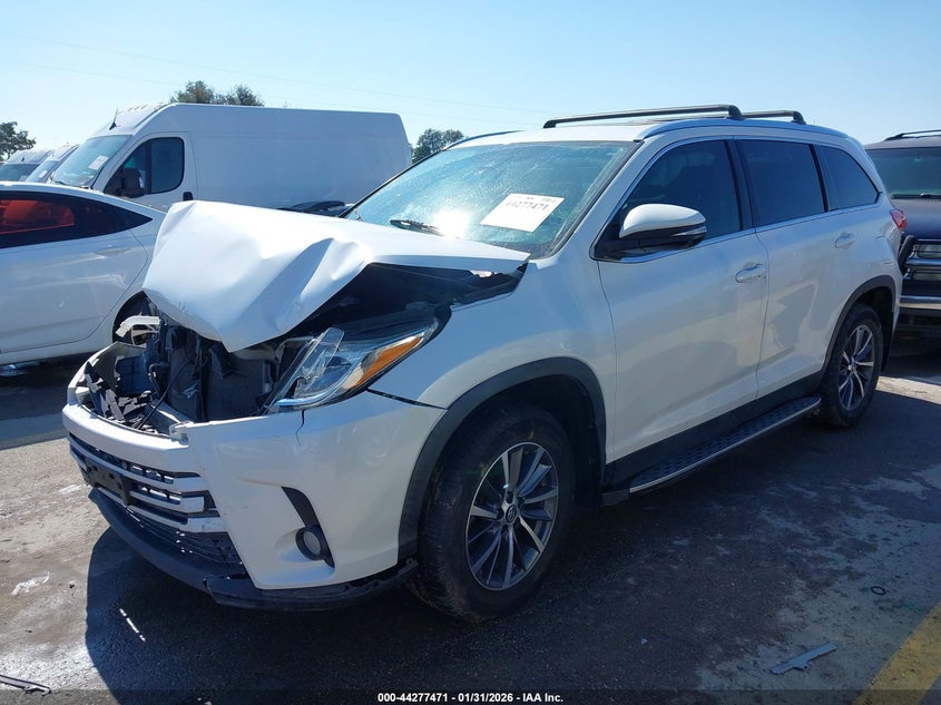 2019 Toyota Highlander Xle