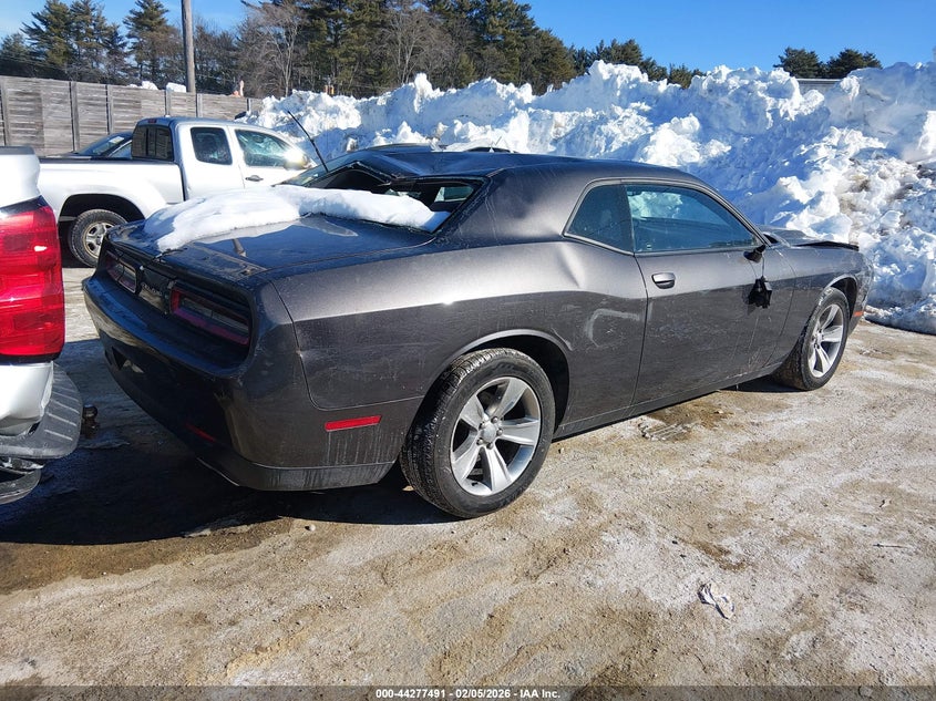 2020 Dodge Challenger Sxt