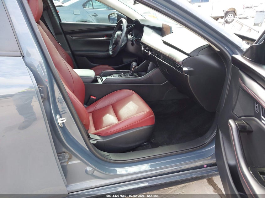 2024 Mazda Mazda3 2.5 S Carbon Edition