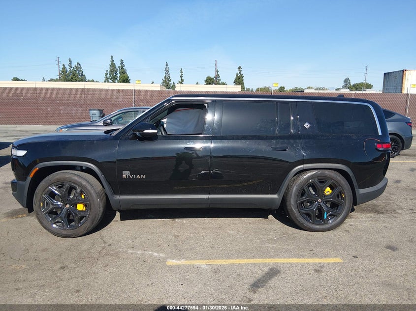 2024 Rivian R1S Adventure Quad Motor Large Pack VIN: 7PDSGABA6RN038728 Lot: 44277594