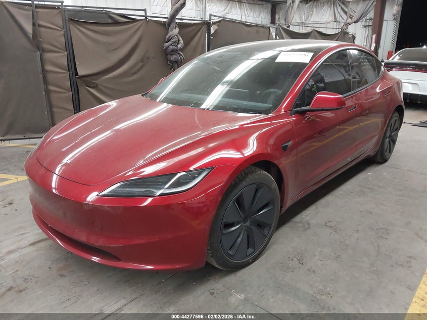 2025 Tesla Model 3 Long Range Rear-Wheel Drive/Standard Rear-Wheel Drive