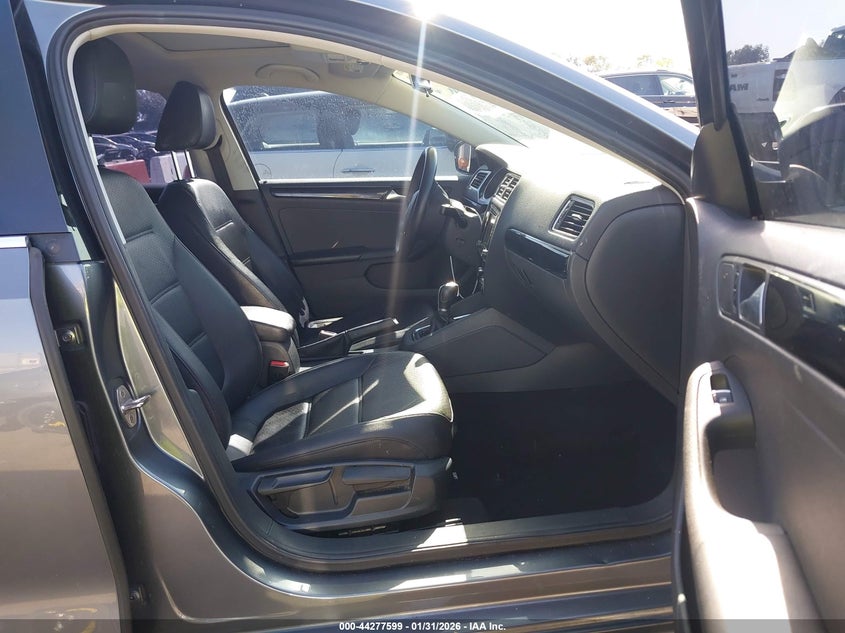 2016 Volkswagen Jetta 1.8T Sel