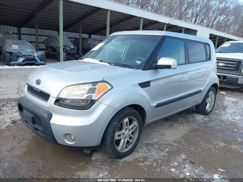 2010 Kia Soul +