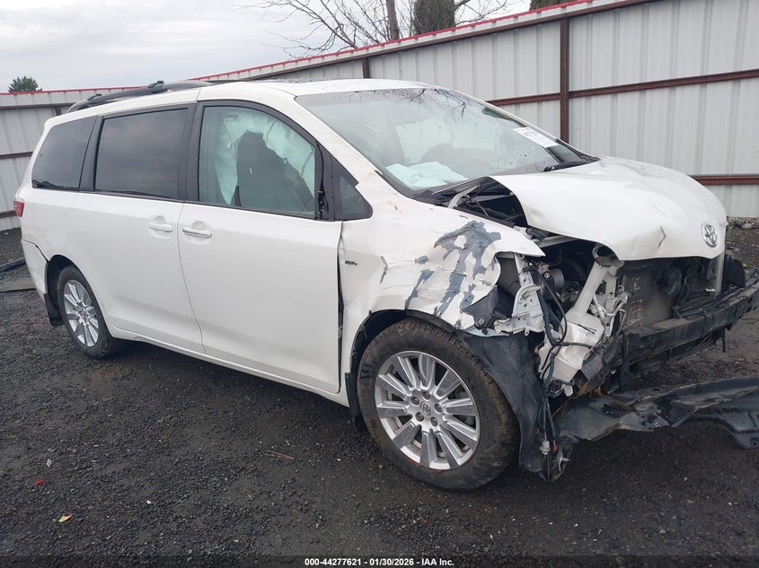 2017 Toyota Sienna Xle Premium 7 Passenger