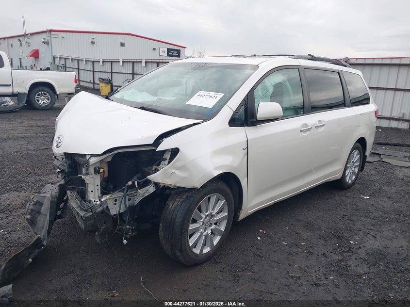 2017 Toyota Sienna Xle Premium 7 Passenger