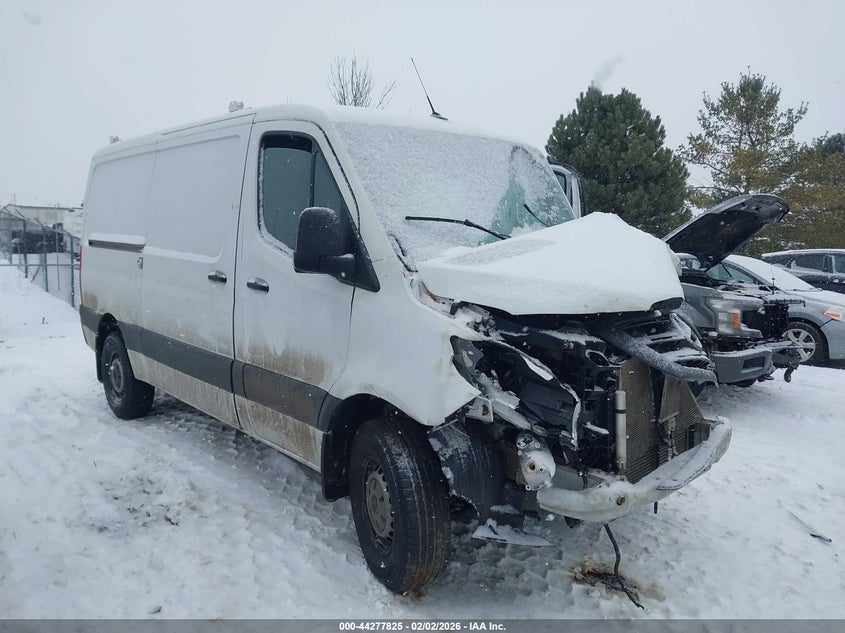 2019 Mercedes-Benz Sprinter 1500 Standard Roof I4