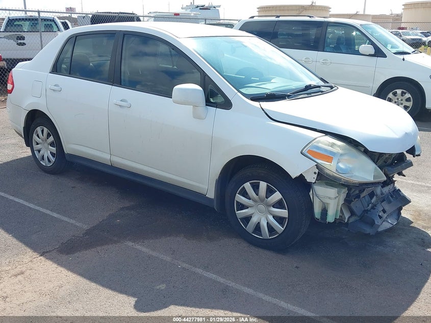 2011 Nissan Versa 1.8S