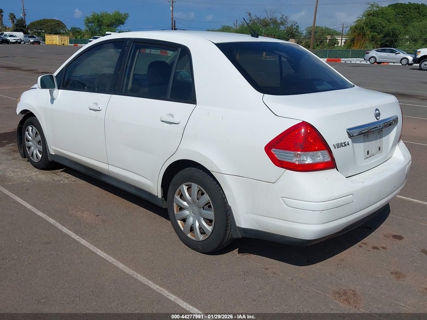 2011 Nissan Versa 1.8S