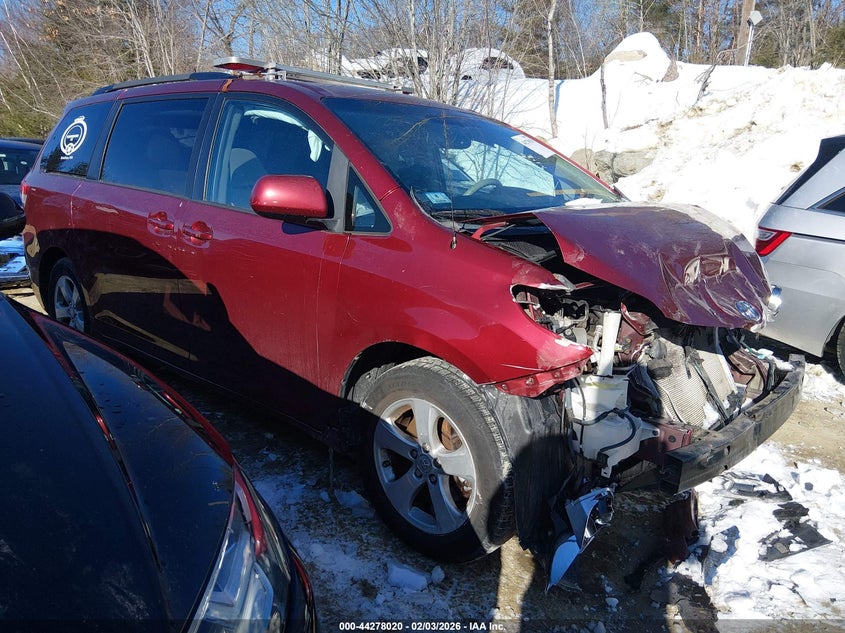 2011 Toyota Sienna Le V6