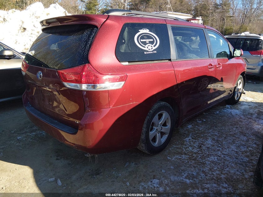 2011 Toyota Sienna Le V6