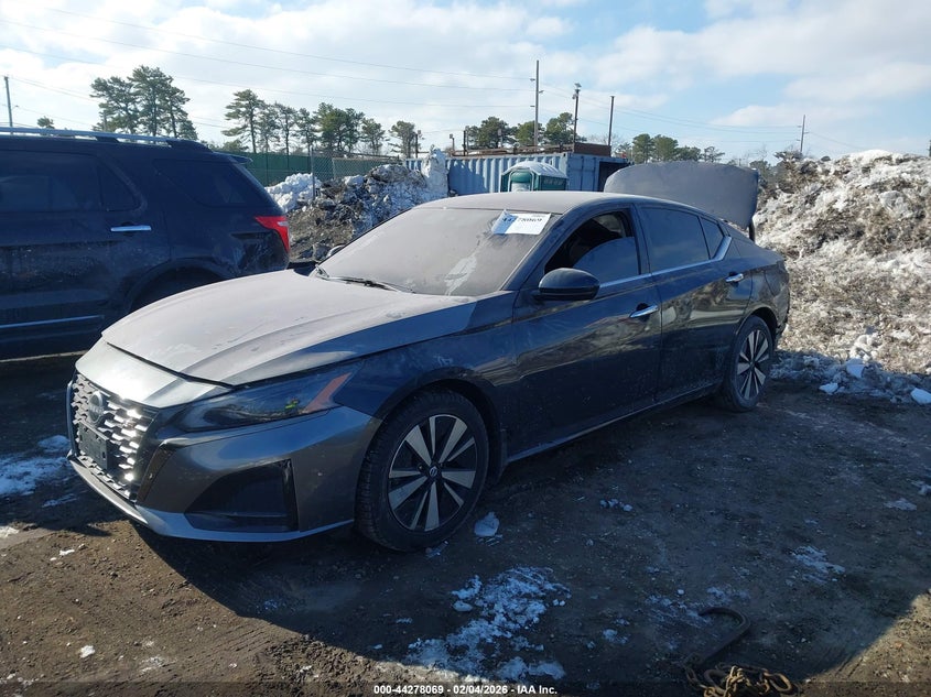 2022 Nissan Altima Sv Fwd