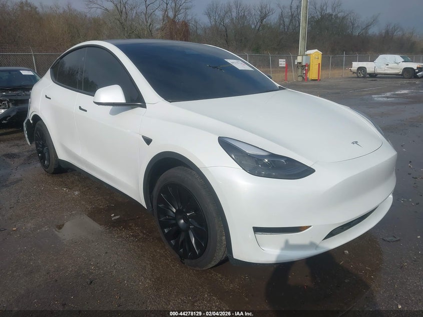 2024 Tesla Model Y Long Range Dual Motor All-Wheel Drive/Rwd