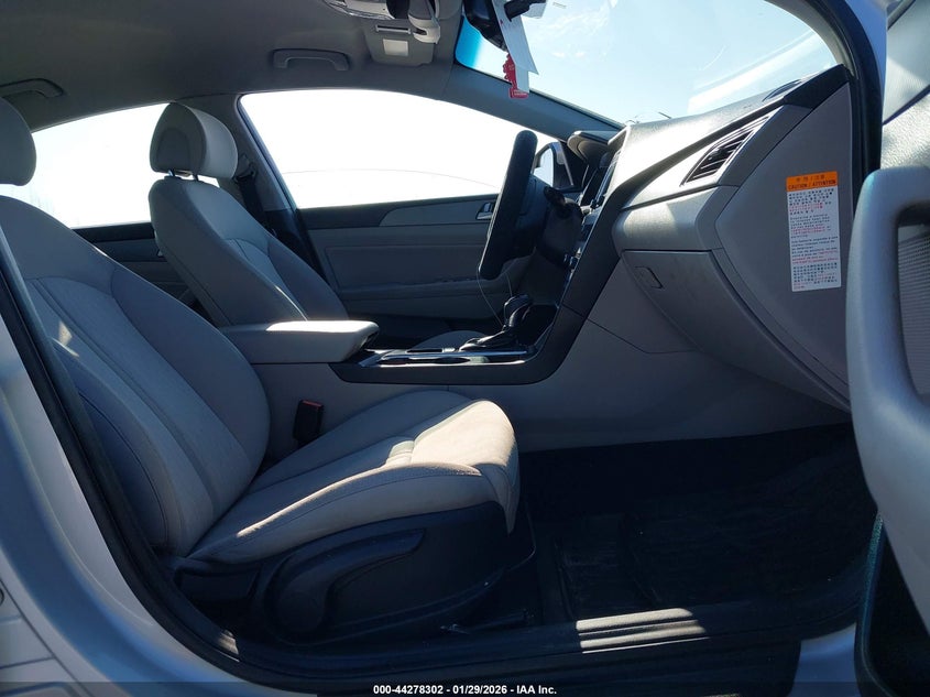 2016 Hyundai Sonata Hybrid Se