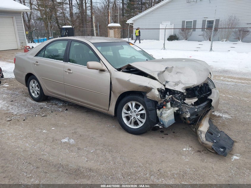 2005 Toyota Camry Le V6