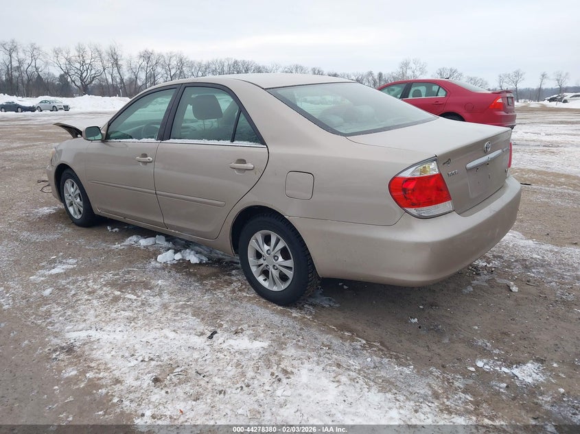 2005 Toyota Camry Le V6
