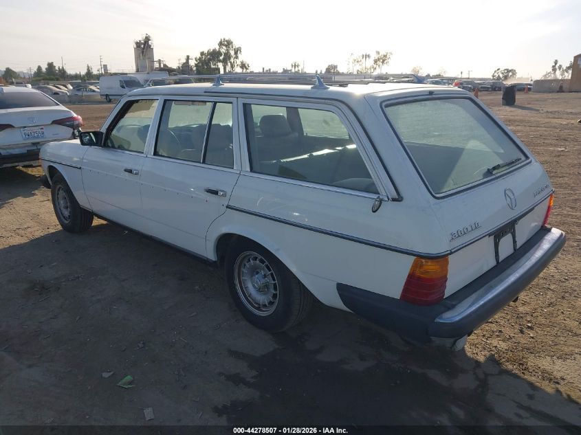 1984 Mercedes-Benz 300 Tdt