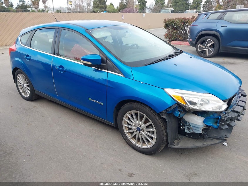 Vin: 1fadp3r42el350309, lot: 44774885, ford focus electric 2014 img_1