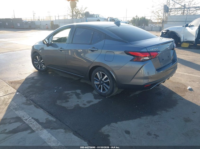 2021 Nissan Versa Sv