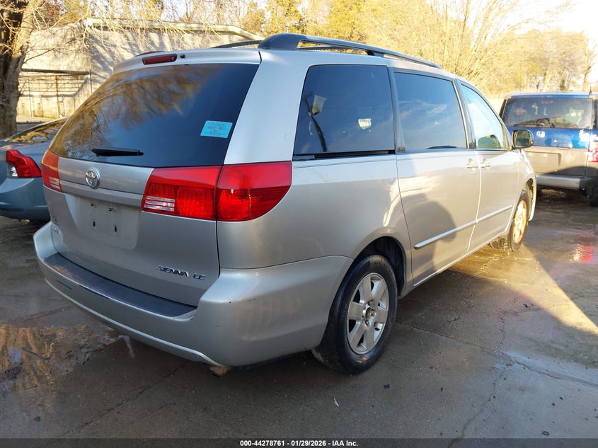 2004 Toyota Sienna Le