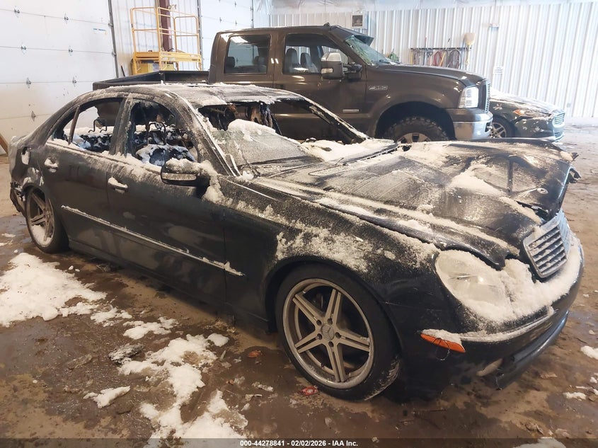 2003 Mercedes-Benz E 320